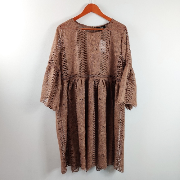 susan betro Dresses & Skirts - Susan Betro mocha lace over dress